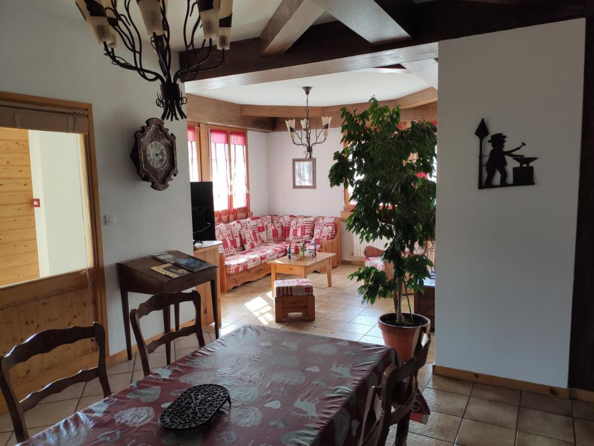 Apartamento La Source Du Pre Masset Métabief Exterior foto